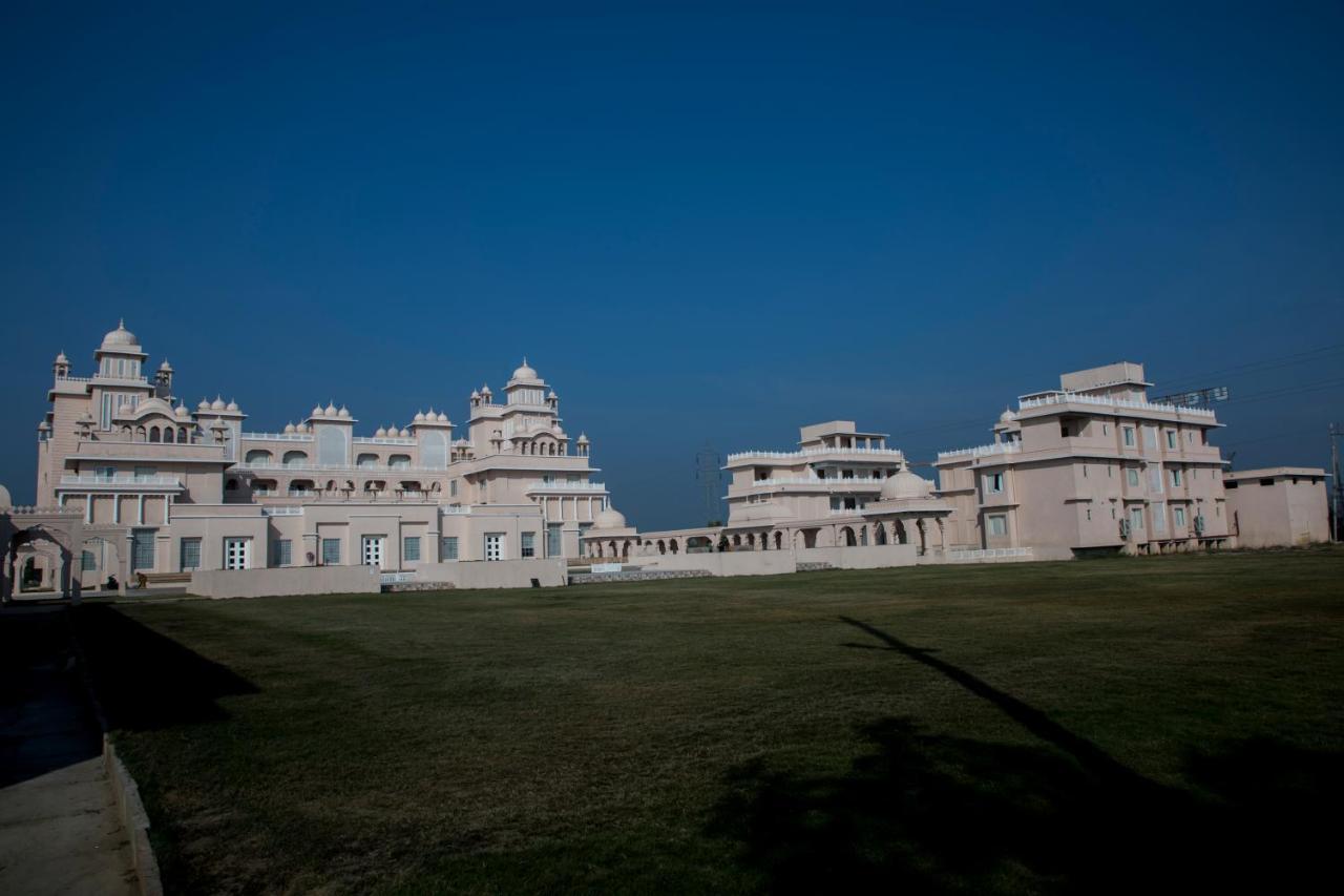 The Utopia Resort Sanchi Sānchi Exterior foto